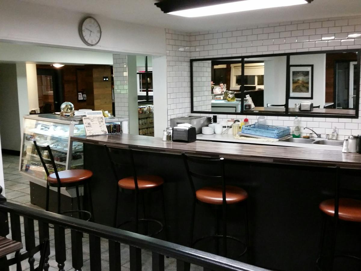 Wild Rose Country Inn Grande Prairie Esterno foto
